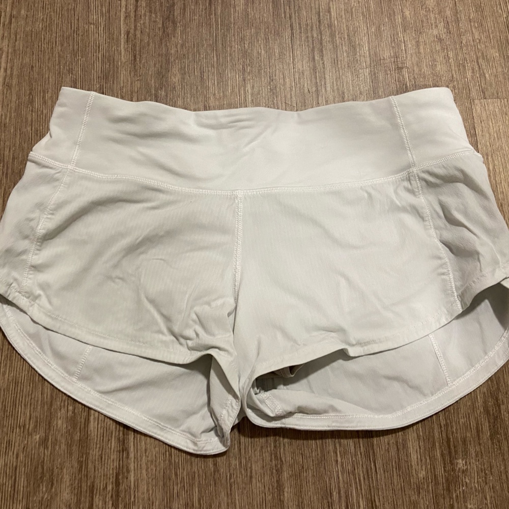 White Lululemon speed up shorts size 2